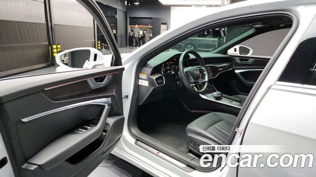 Audi A6 (C8) Premium, 2023 10