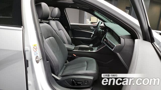 Audi A6 (C8) Premium, 2023 11