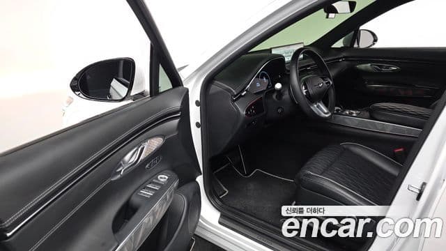 Genesis GV70, 2022 11