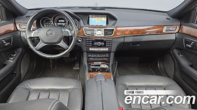 Mercedes-Benz E-класс W212 E300 Elegance, 2015 7