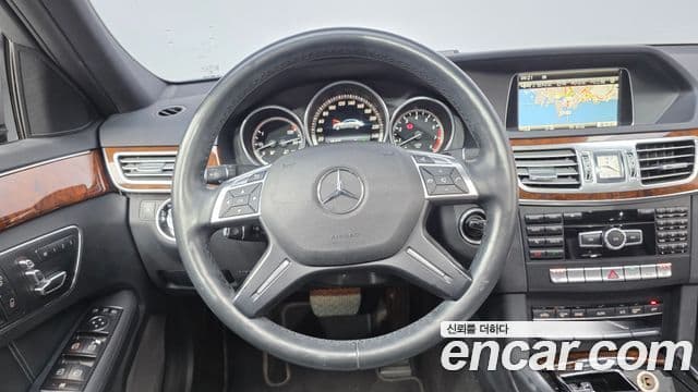 Mercedes-Benz E-класс W212 E300 Elegance, 2015 13