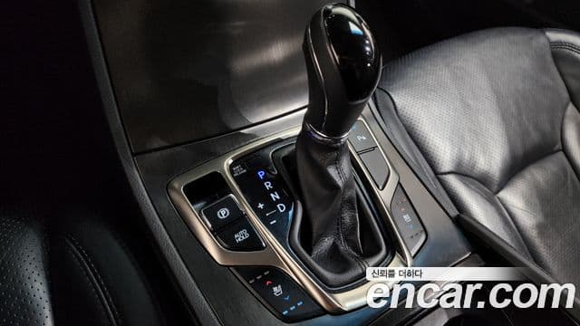 Hyundai Grandeur HG гибрид Premium, 2015 9