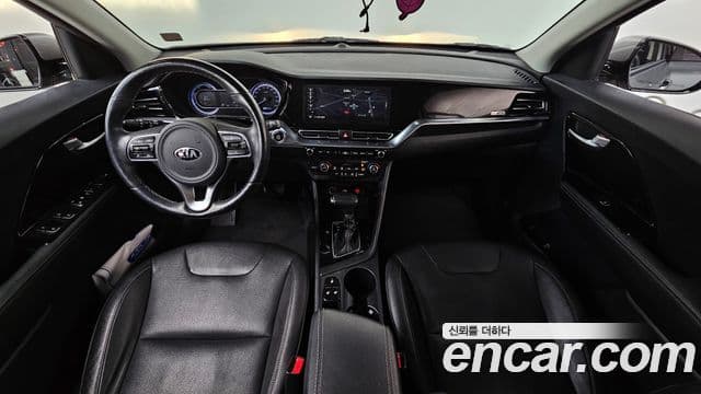 Kia The / новый New Niro Prestige, 2020 7