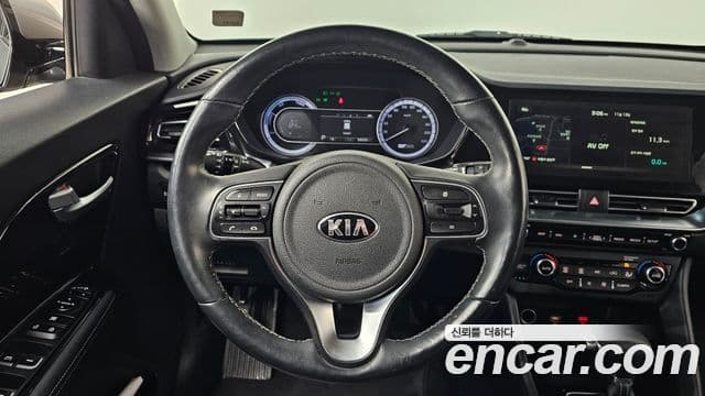 Kia The / новый New Niro Prestige, 2020 13