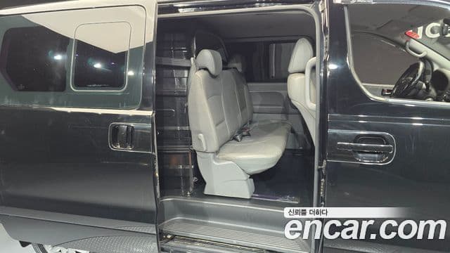 Hyundai Grand Starex Modern, 2018 12