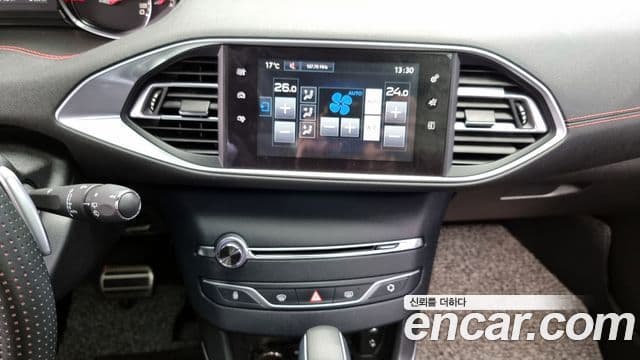 Peugeot 308 2세대 1.6 BlueHDi GT Line, 2018 14