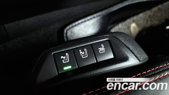 Peugeot 308 2세대 1.6 BlueHDi GT Line, 2018 17