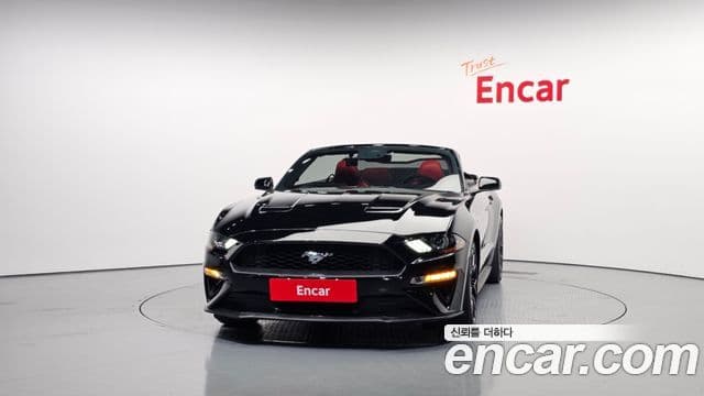 Ford Mustang кабриолет, 2020 3