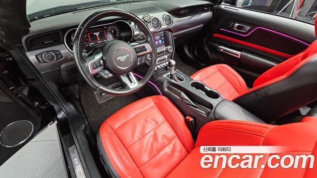 Ford Mustang кабриолет, 2020 7