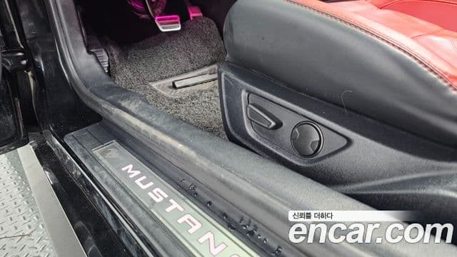 Ford Mustang кабриолет, 2020 19