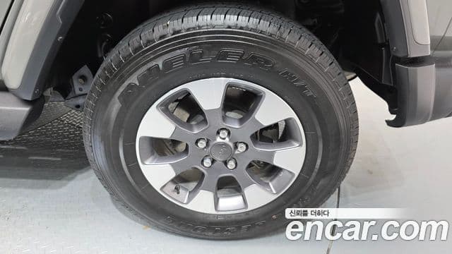 Jeep Wrangler (JL) 2.0 Overland Power top 4도어, 2023 все фото