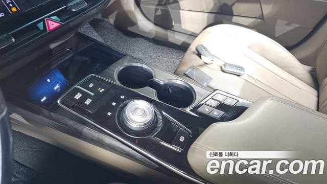 Kia K8 гибрид Noblesse, 2022 9