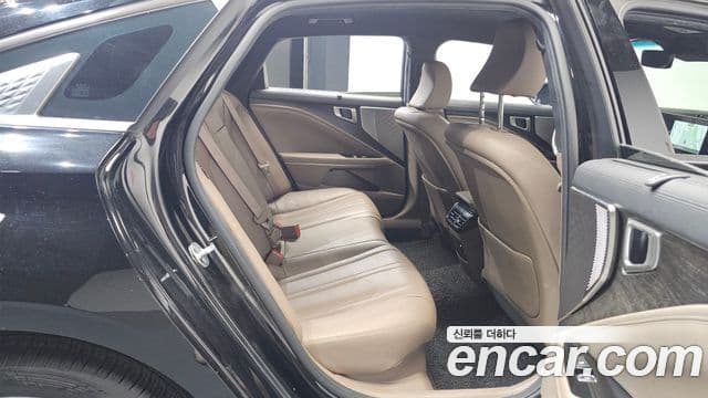 Kia K8 гибрид Noblesse, 2022 12