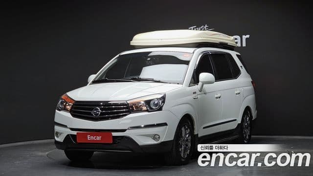 KG모빌리티(SsangYong) Korando 투리스모 4WD outdoor Edition 9인승, 2016 1