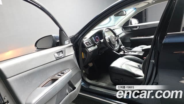 Kia K5 2세대 Prestige, 2017 10