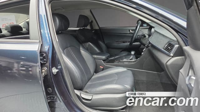 Kia K5 2세대 Prestige, 2017 11