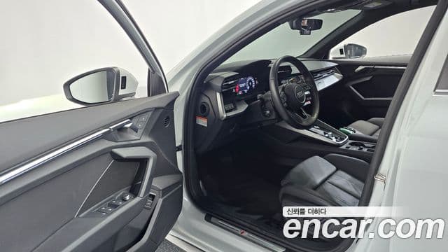 Audi A3 (8Y) Premium, 2022 10