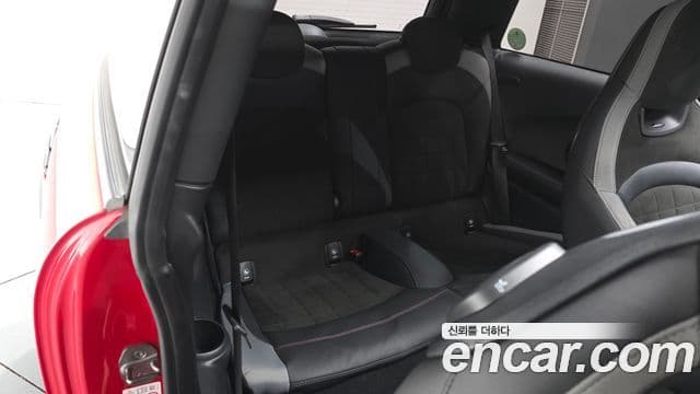 Mini Cooper S 3세대, 2023 11