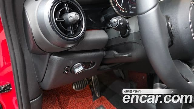 Mini Cooper S 3세대, 2023 13