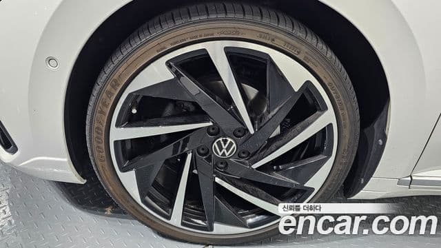 Volkswagen 아테온 2.0 TDI R-LINE 4모션, 2022 все фото