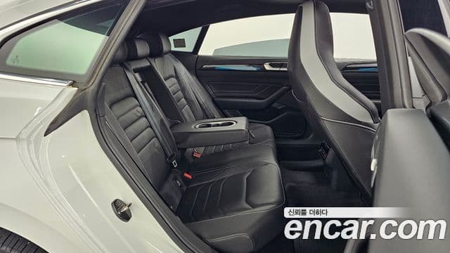 Volkswagen 아테온 2.0 TDI R-LINE 4모션, 2022 12