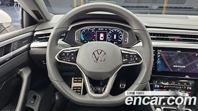 Volkswagen 아테온 2.0 TDI R-LINE 4모션, 2022 13