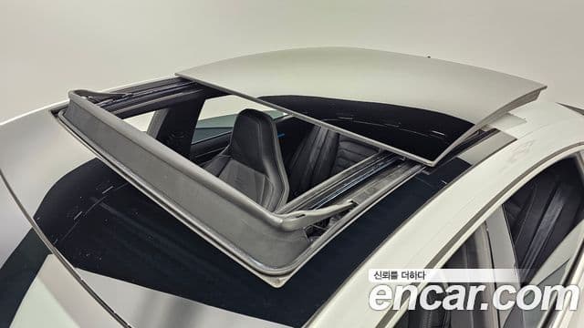 Volkswagen 아테온 2.0 TDI R-LINE 4모션, 2022 19