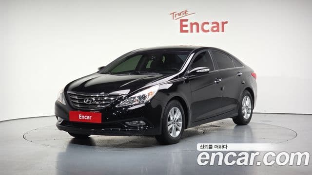 Hyundai YF Sonata люксовая версия, 2010 1