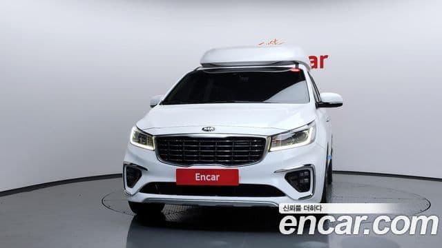 Kia The / новый New Carnival Noblesse Special, 2019 3