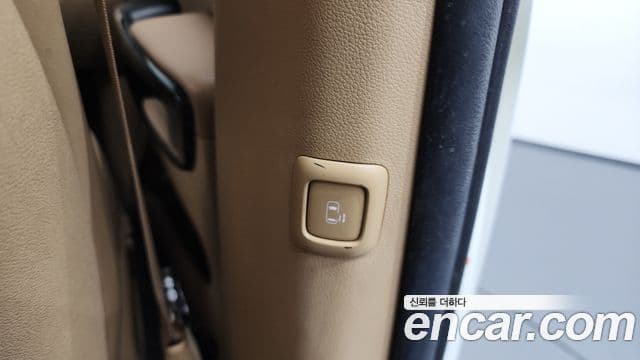 Kia The / новый New Carnival Noblesse Special, 2019 18