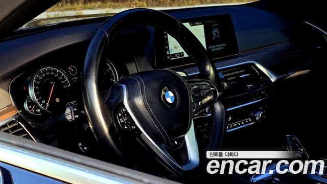 BMW 5시리즈 (G30) 520d M Sport Plus, 2018 8