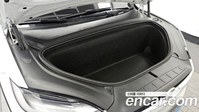 Tesla модель X Long Range, 2020 6