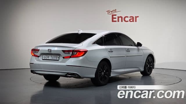 Honda Accord 10세대 1.5 турбо, 2019 2