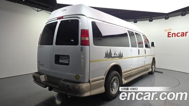 Chevrolet 익스프레스밴, 2010 2