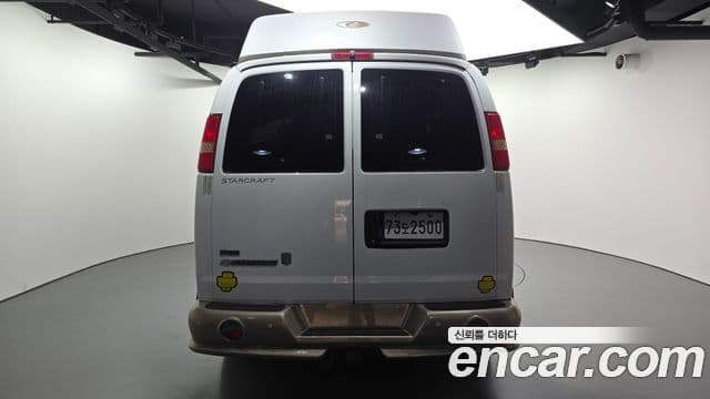 Chevrolet 익스프레스밴, 2010 4