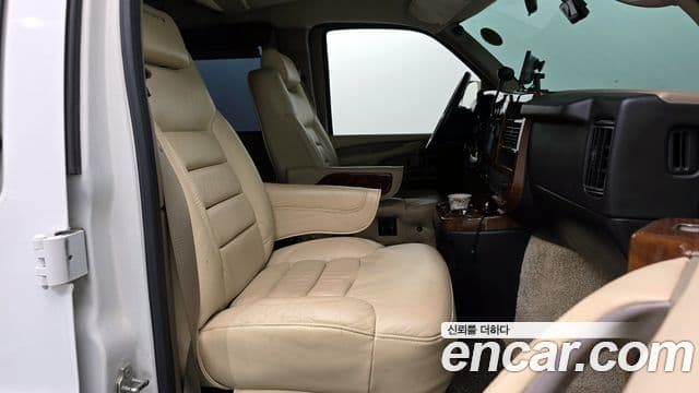 Chevrolet 익스프레스밴, 2010 10