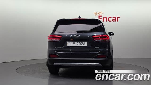 Kia All New Sorento Prestige, 2015 4