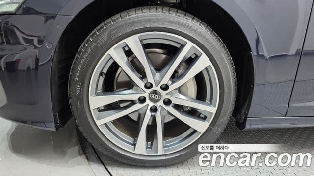 Audi A6 (C8) Premium, 2023 все фото