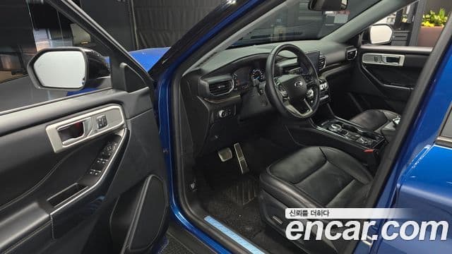 Ford Explorer 6세대 2.3 Limited 4WD, 2022 11
