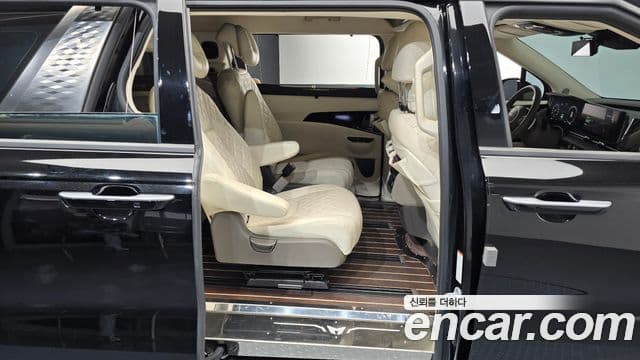 Kia Carnival 4세대 бензин 7인승 High Limousine(компания по спецнадстройкам), 2023 12