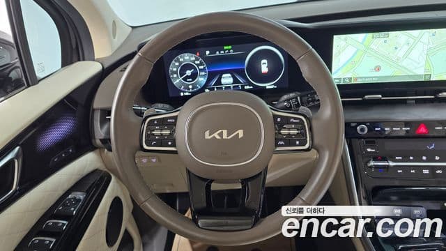 Kia Carnival 4세대 бензин 7인승 High Limousine(компания по спецнадстройкам), 2023 13