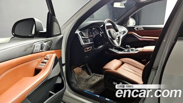 BMW X7 (G07) xDrive 40i M Sport 6인승, 2022 13