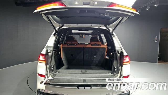 BMW X7 (G07) xDrive 40i M Sport 6인승, 2022 20