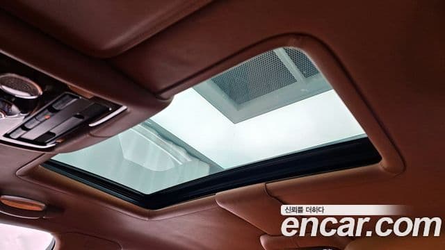 Bentley Flying Spur 1세대, 2011 19