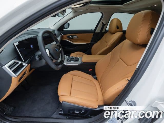 BMW 3시리즈 (G20), 2025 12