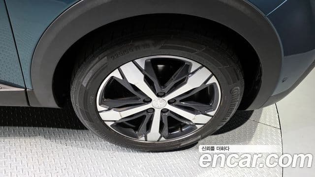 Peugeot 5008 2세대 2.0 BlueHDi GT, 2021 все фото