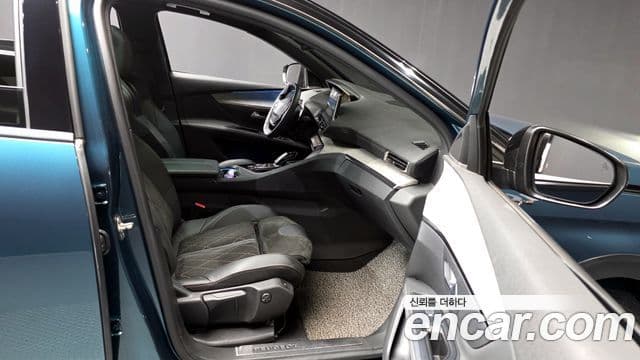 Peugeot 5008 2세대 2.0 BlueHDi GT, 2021 11
