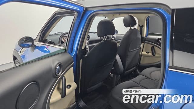 Mini Cooper D Countryman 1세대, 2012 17