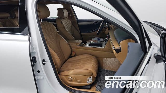 Genesis G80 (RG3) бензин 2.5 турбо 2WD, 2026 10