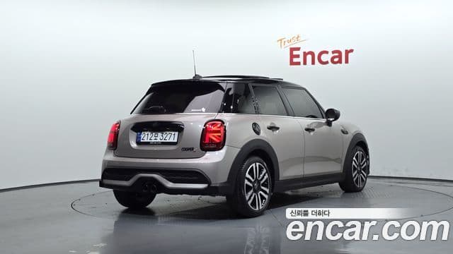 Mini Cooper S 3세대, 2024 2
